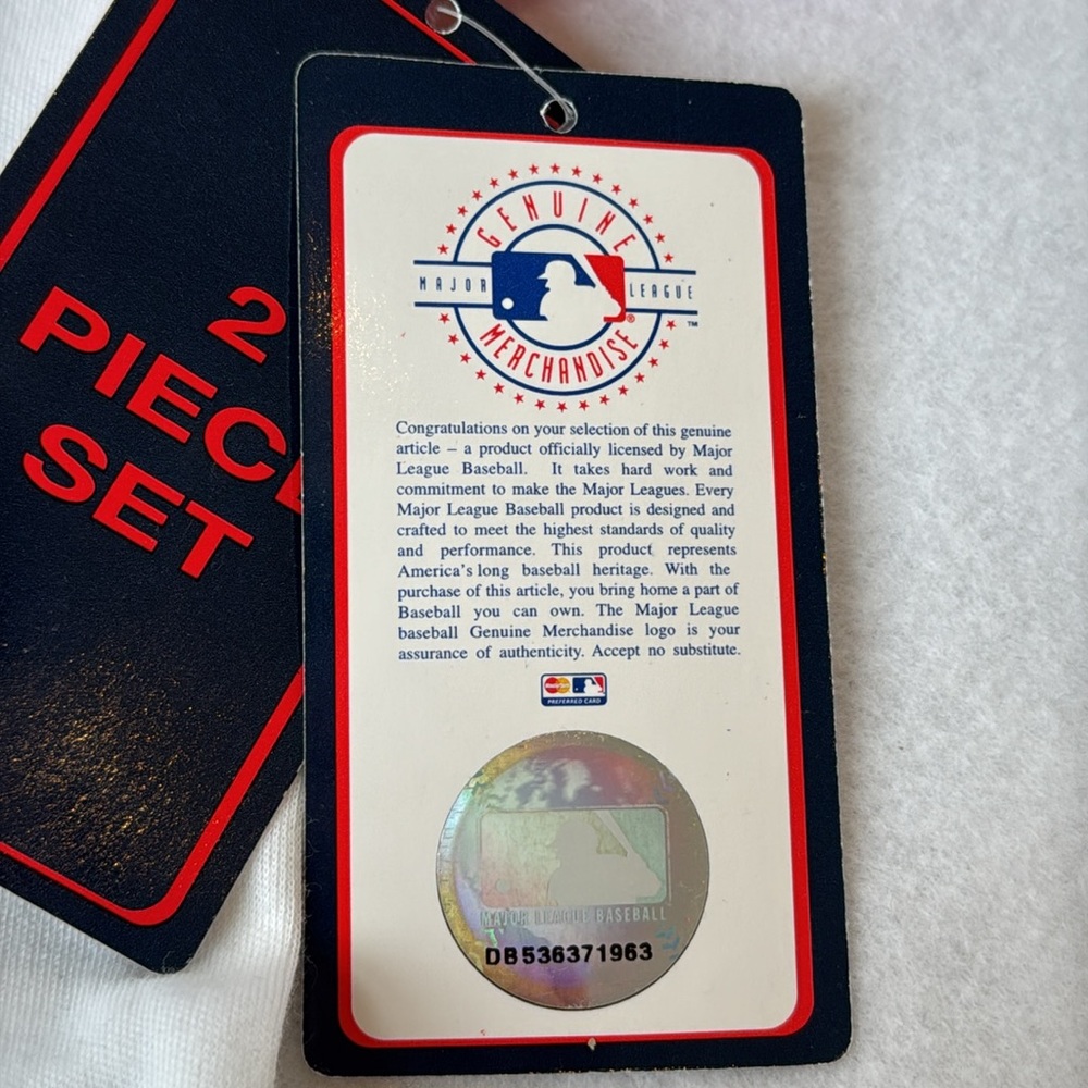 Baby Girls Detroit Tigers 2 Piece Outfit Pink White 24 Months Onesie Shorts - Picture 10 of 10